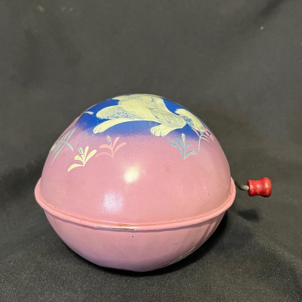 Vintage 1950's Mattel Tin Windup Easter Bunny Music Box Egg - Picture 2 of 7